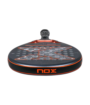 Nox AT10 Genius 18K Agustin Tapia 2025